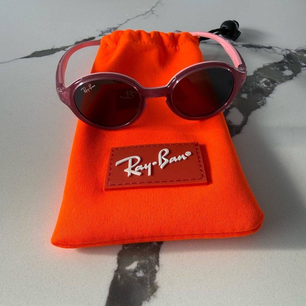 Ray-Ban Purple Sunglasses with Bright Orange Pouch
